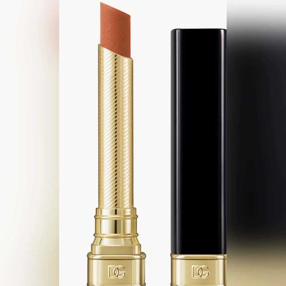 Dolce & Gabbana My Comfy Matte Instant Rich Color & Hydration Lipstick